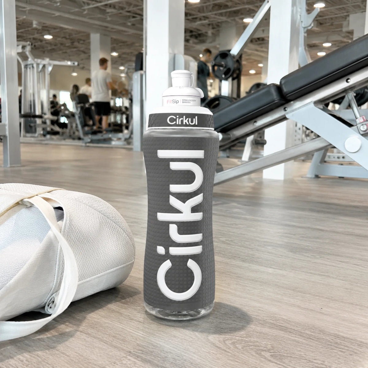32oz. Grip Squeeze® Plastic Bottle & Sport Lid - US 2766