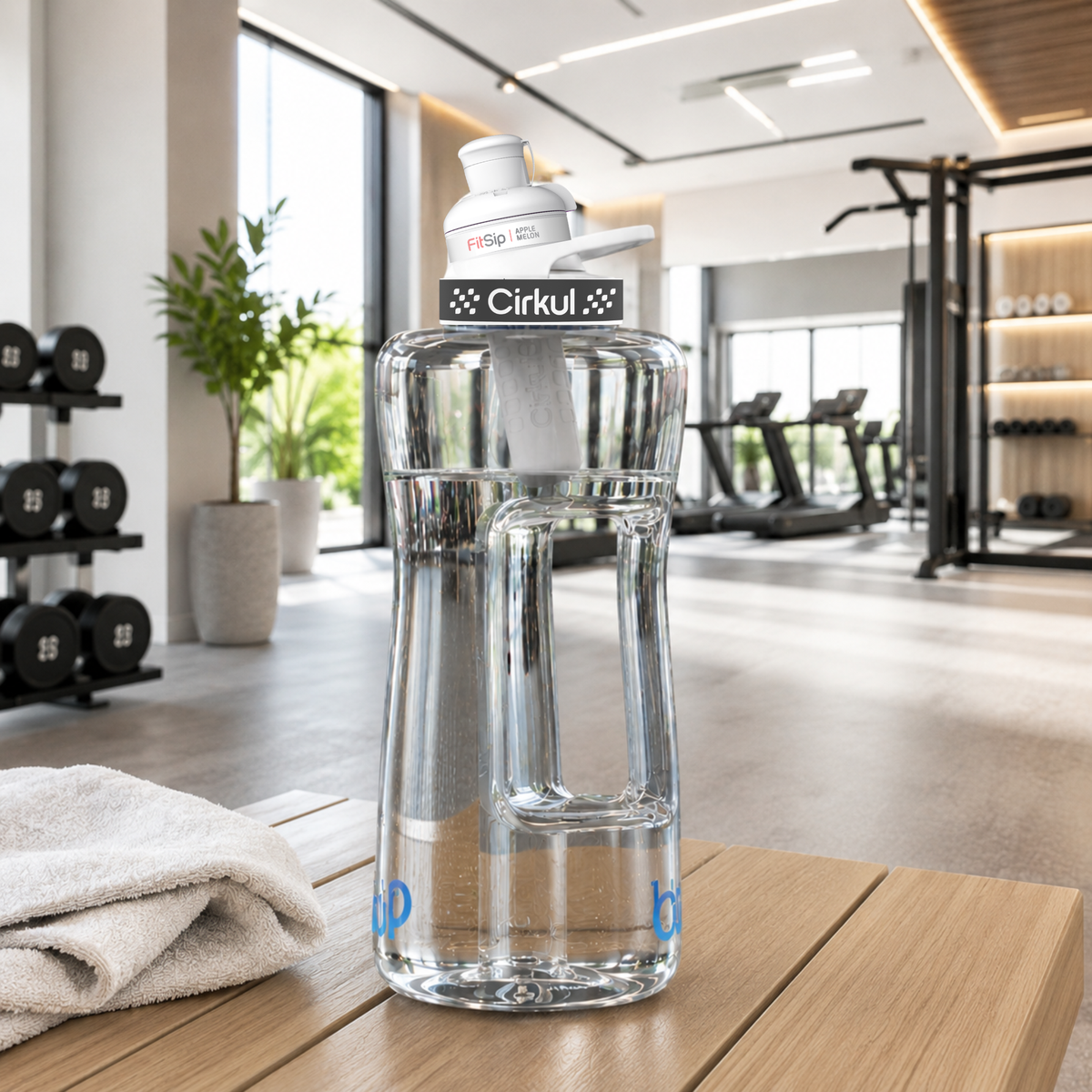 62oz. Plastic Bottle & Comfort Grip Lid - US 4935